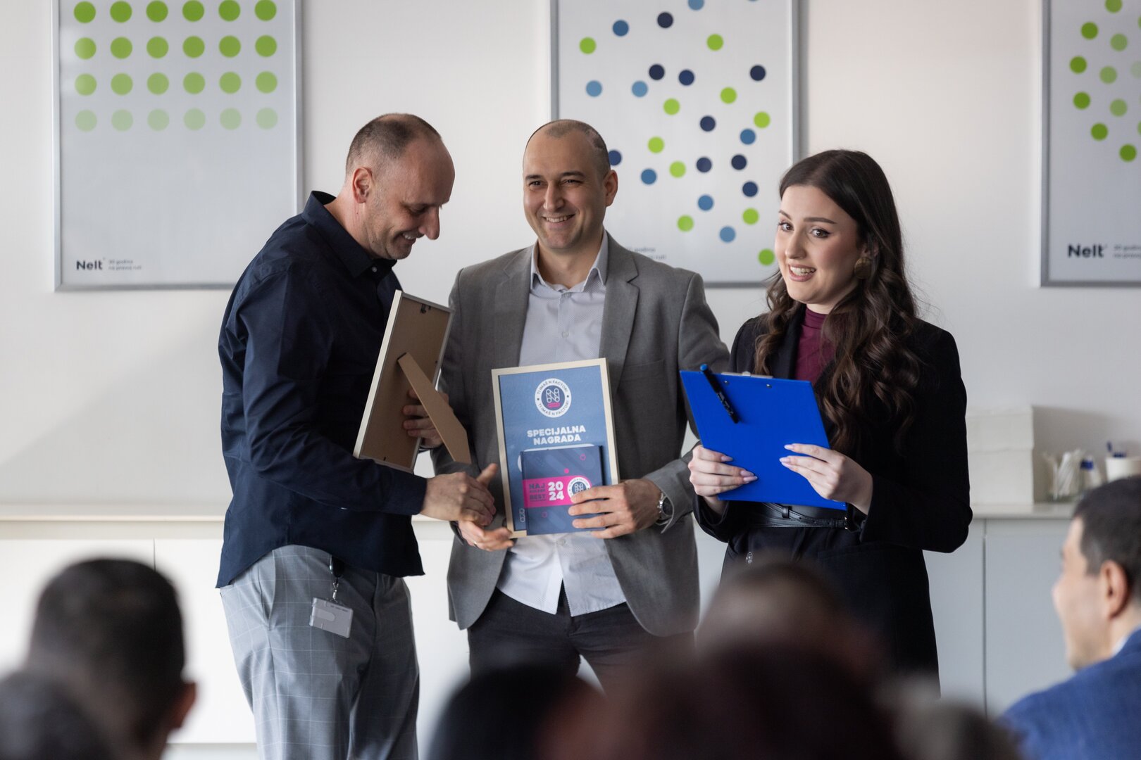 global.front.alt.icon_decoration